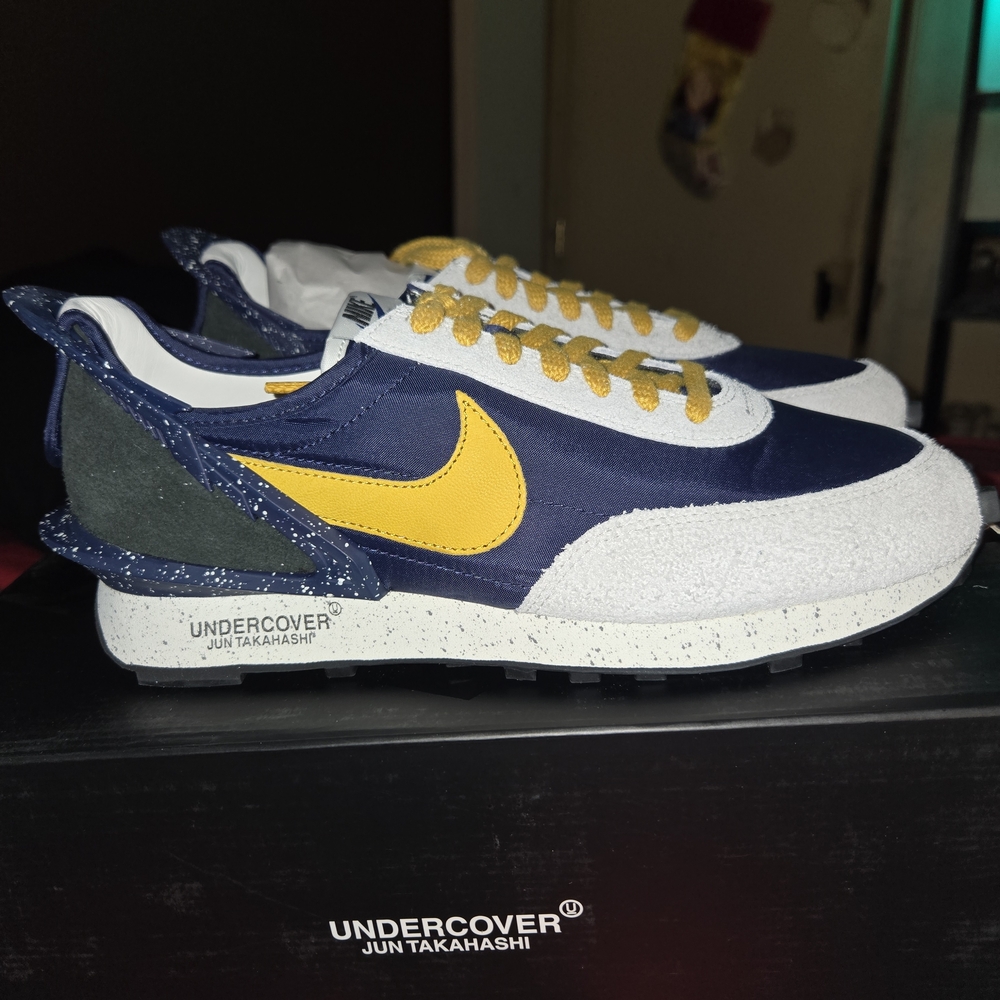 WS Nike Undercover x Nike Daybreak trainers Obsidian/Gold Dart Sail Size 12